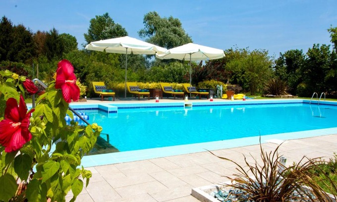 Olmo di Mira House | CA' LEONE - Regina Vittoria - Apartment with Pool
