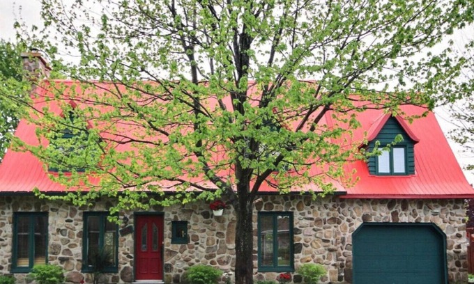 Levis House | Great Canadian House