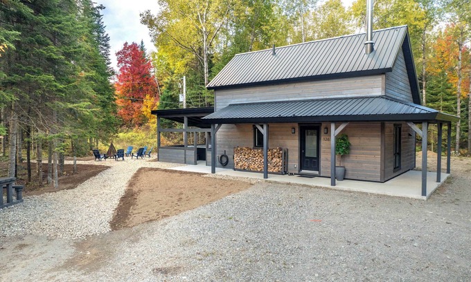Sainte-Euphemie-sur-Riviere-du-Sud Ski Chalet | Spa and Nature - Chalet des Pins Rouge