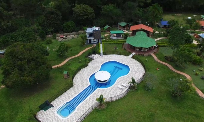 Pitalito House | Cabaña la guitarra