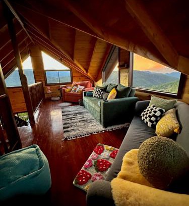 Canton Tarrazu Ski Chalet | Cabaña Nora