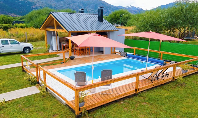 El Hoyo Cabin | cabañas del sauce
