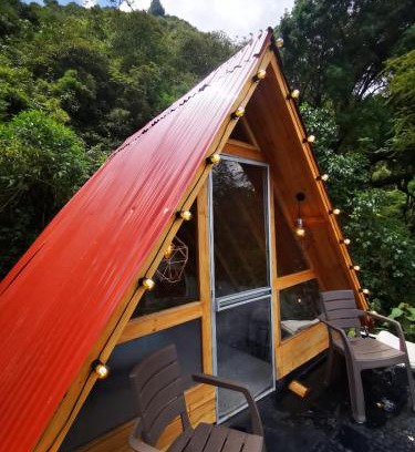 El Rosal Ski Chalet | Cabañas en la montaña para renta mensual Palúf