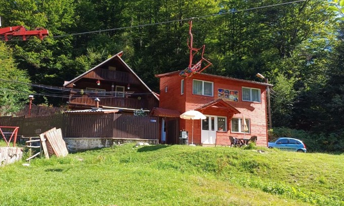 Petrosani Cabin | CABANA CLAUDIA