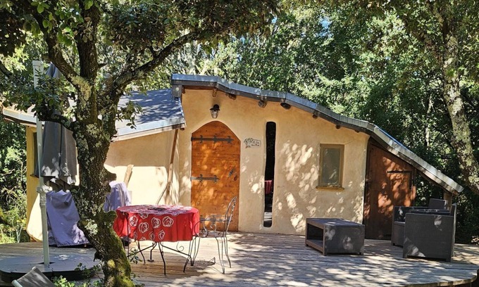 Labastide-de-Virac Cottage | Cabane "La Fée des Bois"