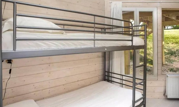 Biron Ski Chalet | Cabane Supérieure 4 Personnes
