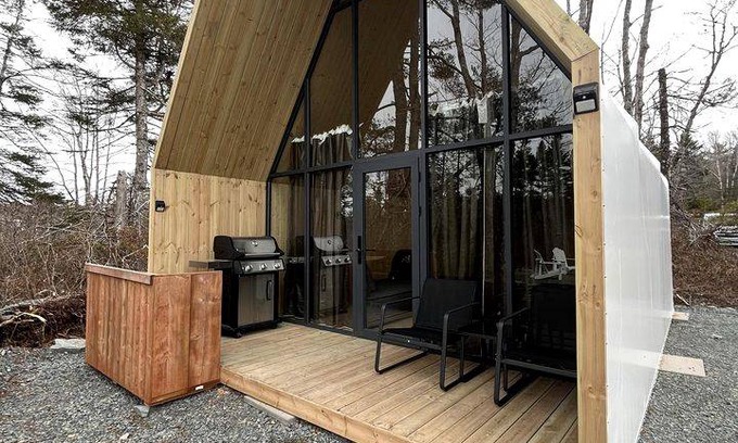 Porters Lake Cabin | Cabin ∙ 1 bedroom ∙ 4 guests