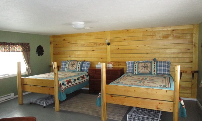 Grayling Cabin | Cabin #2 - Mill Pond CT