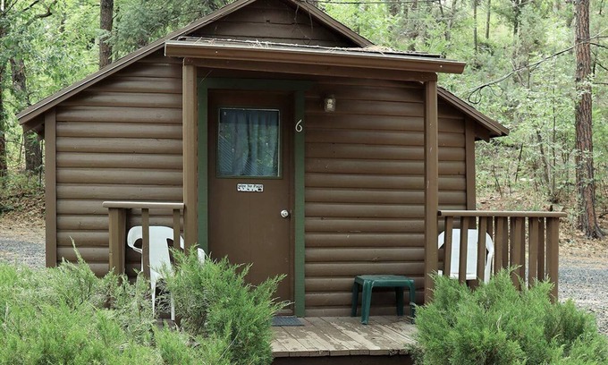 Christopher Creek Cabin | Cabin #6 - Studio - No Fireplace