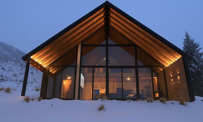 Las Lenas Cabin | Cabin with Mountain View 10'from Las Leñas