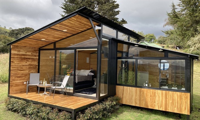 La Calera Cabin | Cabin with private Jacuzzi in La Calera-Cundinamarca. Caneiros Cabin