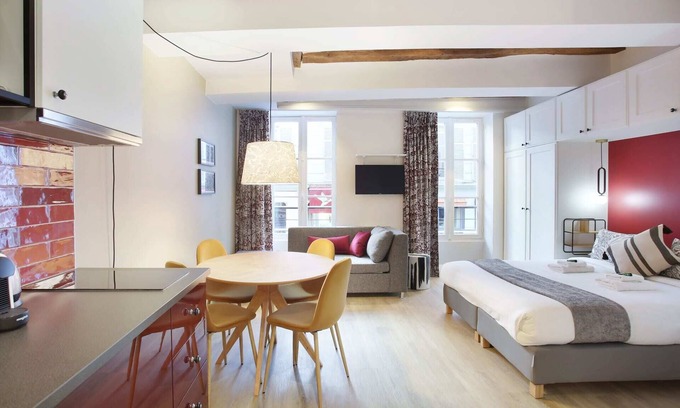 Quartier du Faubourg-Montmartre Apartment | Cadet 103 - Studio Apartment, Sleeps 3