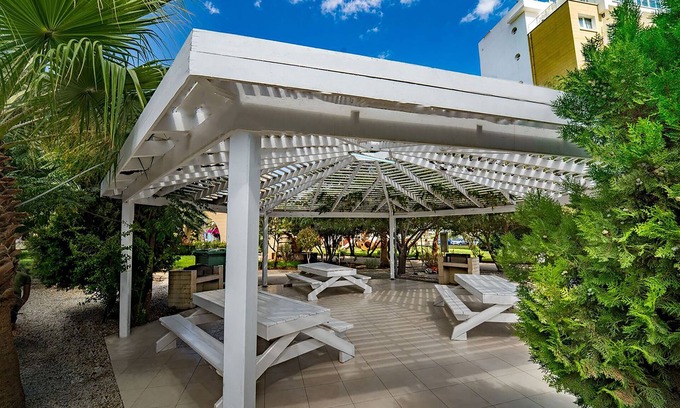 Trikomo Apartment | Caesar Resort Holiday Apartment