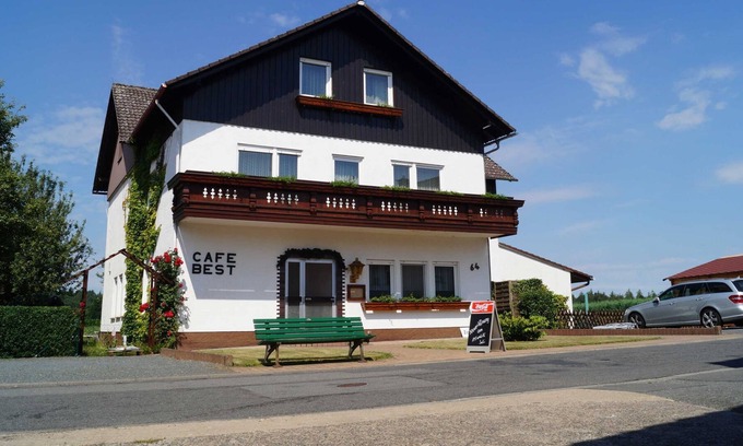 Erbach Apartment | Cafe Best Vacation Apartment