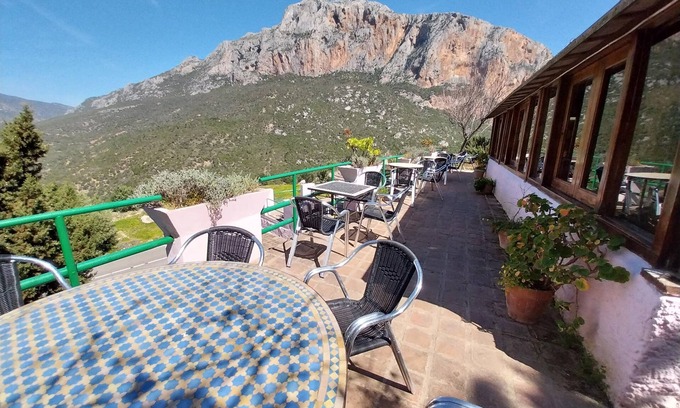 Al Oued Bed & Breakfast | Caiat Refuge