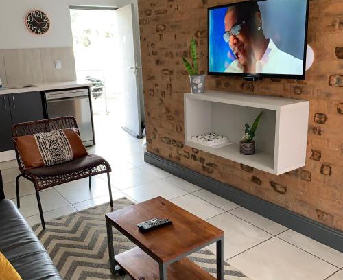 Menlo Park Apartment | CALDESMO Private Apartment