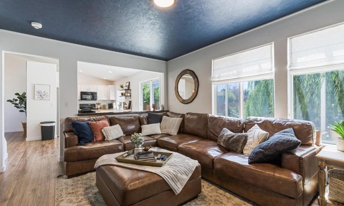 Caldwell House | Caldwell Lux Getaway! Large Family Friendly Home