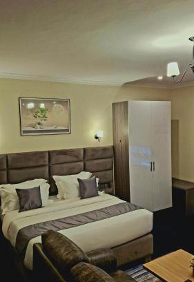 Nakaseke Hotel | Calian hotel