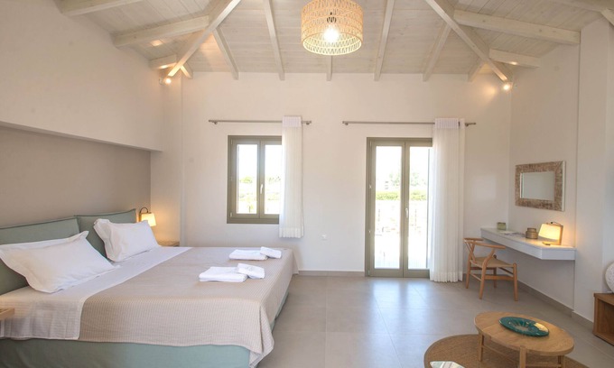 Agrilos Apartment | Callisto Seaside Cymo Home