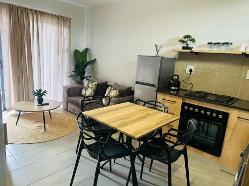 Derdepoort Apartment | Calm & Cozy Apartment 3