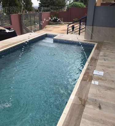North Legon Apartment | Calm Hillside Swimming Pool Villa Apartment