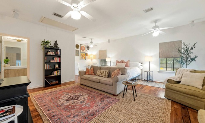 Deer Creek Apartment | Calm & serene, private upstairs 550 sq foot studio, stunning sunrise + sunsets!