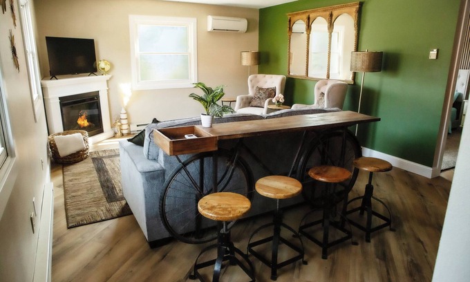 Taylors Falls Apartment | Cambrian & Co. Downtown Loft Stylish, Sophisticated, Charm