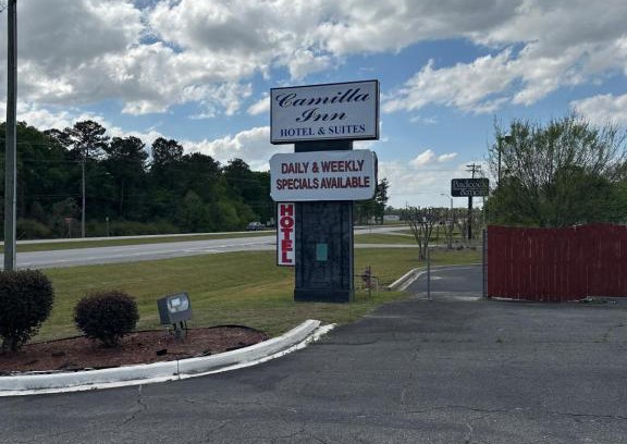 Camilla Hotel | Camilla Inn & Suites