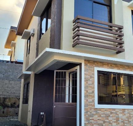 Amadeo House | Camilyn Home Stay
