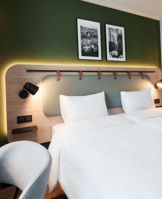L'Arenas Hotel | Campanile PRIME - Nice Airport