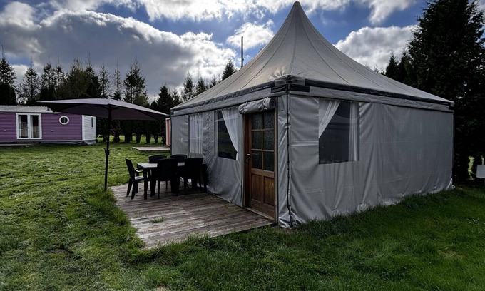 Januv Dul Ski Chalet | Camping 2000 - Glamourtent