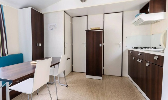 Saint-Sulpice-de-Royan House | Camping maeva Club Royal Ocean * - Mobil-Home Royal Eco 4 Rooms 6 People
