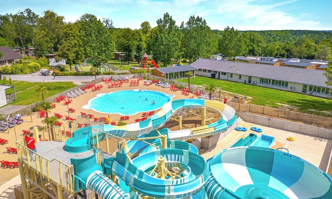 Villevaude RV Rental | Camping Le Parc de Paris