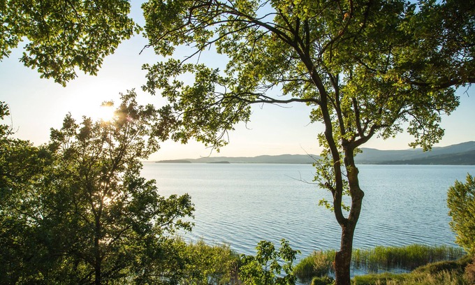 Monte del Lago RV Rental | Camping Villaggio Cerquestra