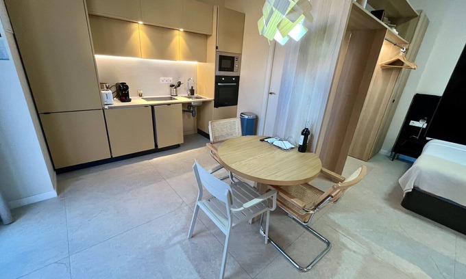 Ciutat Jardi Apartment | Campoamor C - New studio