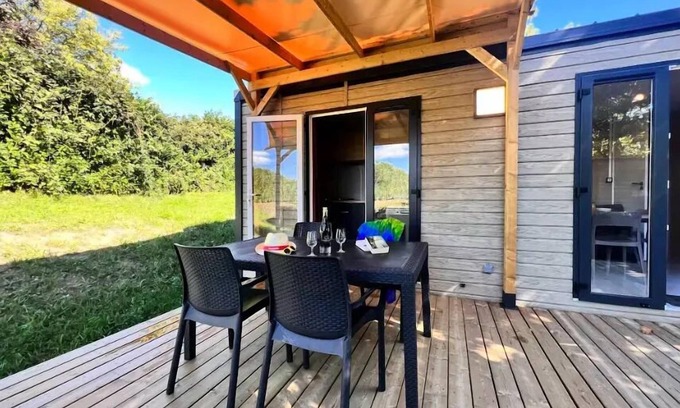 Fleurie House | Campsite La Grappe Fleurie * - Cottage Loggia Premium 4 persons