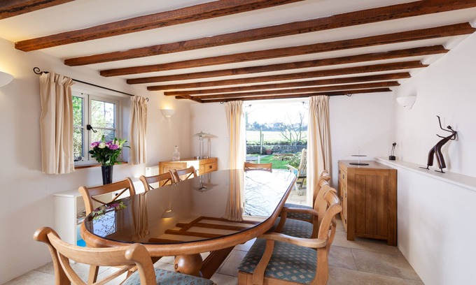 Chipping Campden House | Camside, Chipping Campden - Taswell Retreats