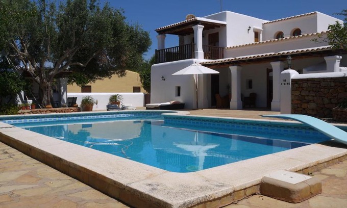 Sant Carles de Peralta House | Can Gat