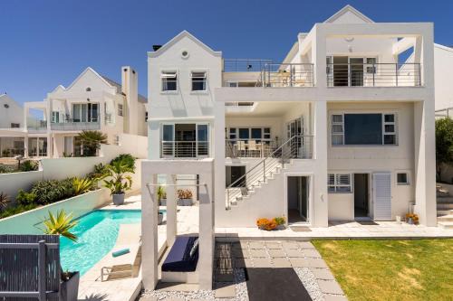 Big Bay House | Cape Town Kite Club