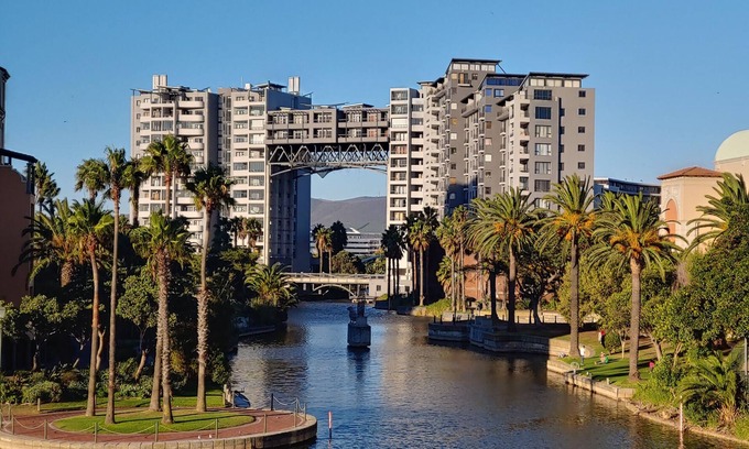 Century City Apartment | Cape Town Luxury Stays Knightsbridge Luxury Apartment Century City