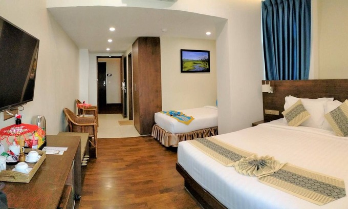 Mandalay Hotel | Capital Hotel