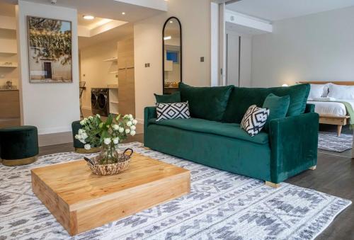 Westlands Apartment | Capital M Emerald Line by YourHost, Nairobi