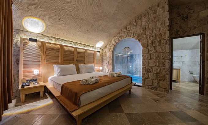 Urgup Hotel | Cappadocia Hobbit House
