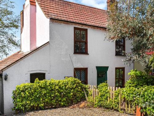 Winterton-on-Sea House | Capri Cottage