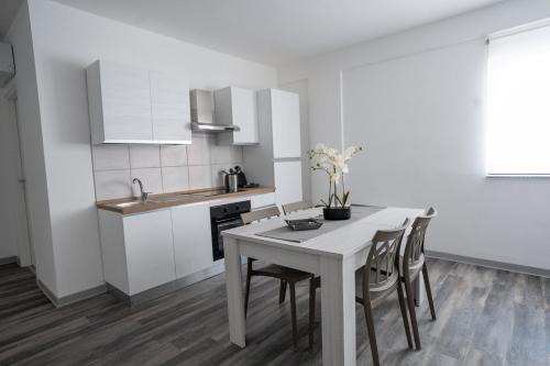 Casoria Apartment | Capri Residence