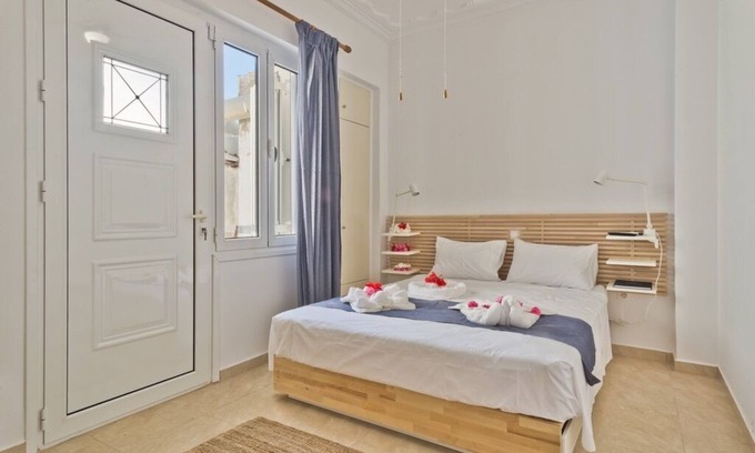 Karpathos Apartment | "Captain Elias Apartments" are brand new and tastefully decorated.