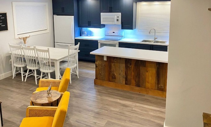 Highland Grove House | Captains Hideaway perfect for large groups