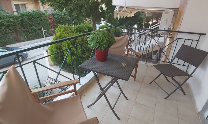 Kallithea Apartment | Captivating 1-Bed Apartment in Kallithea