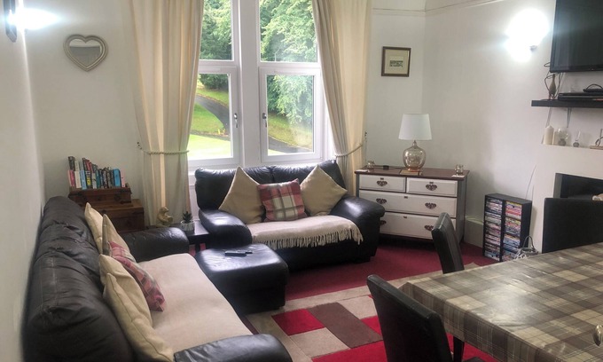Rothesay Apartment | Captivating 2-Bed Apartment in Isle of Bute