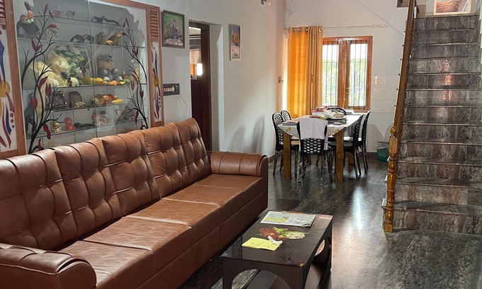 Cherplassery Villa | Captivating 7-Bed Villa in Kottapuram